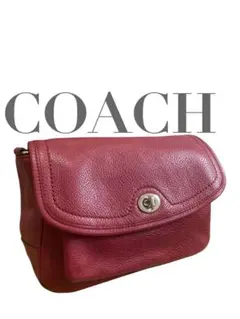 美品 COACH ショルダーバッグ シンプル ボルドー ターンロック シボ革