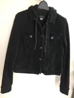 フード付きブラックデニムジャケット