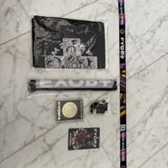B'z LIVE-GYM 2026 FYOP+ プレミアム席限定グッズセット - メルカリ