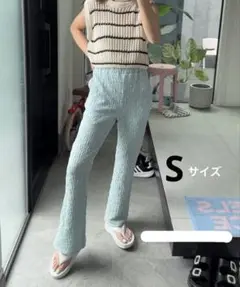 しまむら コラボ saoriさん ワッシャー加工フレアパンツ