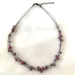 ピンク系ビーズの多層ネックレス