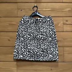 LOWRYS FARM ヒョウ柄 ミニスカート 白と黒