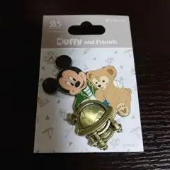 新品未使用 TDS ミッキー&ダッフィー ピンバッジ