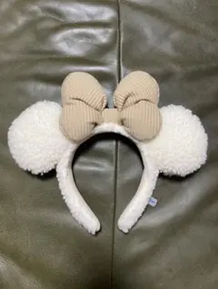 ディズニー　カチューシャ　ミニー　ホワイト