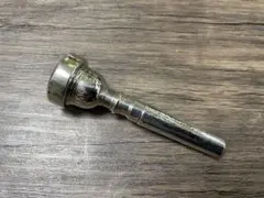 トランペットマウスピース V. Bach 6C ハンマリングのサムネイル