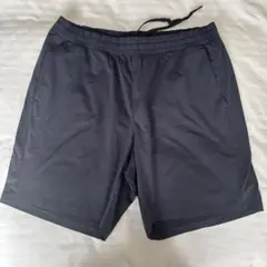 ユニクロ　UNIQLO メンズ ダークグレー ショートパンツ XL