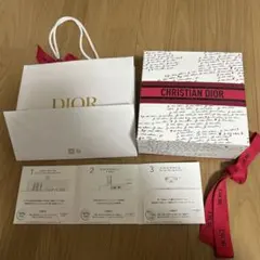 Dior ディオール　ギフトボックス　ショッパー　リボン　スキンケアサンプル