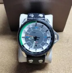 DIESEL ディーゼル 時計 DZ-1556 スクエア シルバー 稼働 y2k - メルカリ