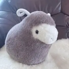 ムートン 羊型抱き枕 - メルカリ