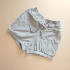 アディダス　ステラマッカートニー　ショートパンツ　タグ付き未使用品