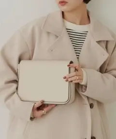 Aunt Marie's フラップレザースクエアショルダーバッグのサムネイル