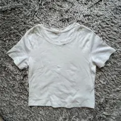 GU ホワイト クロップドTシャツ Sサイズ