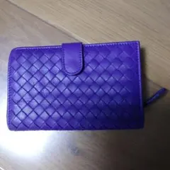 ボッテガ・ヴェネタ ２つ折り財布