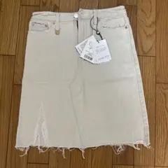 新品未使用　レディ　Rady スカート　S