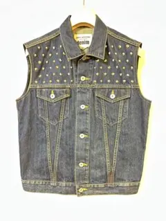 JUNYA WATANABE COMME des GARCONS￼スタッズベスト