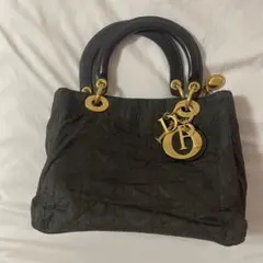 レディディオール