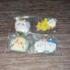 ちいかわ　クッキーチャームコット　4つ