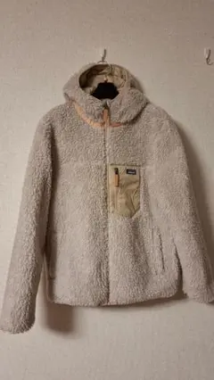 patagonia リバーシブルフリースジャケット ベージュ 大人OK