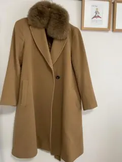 組曲　キャメル　毛皮付き ダブルブレストコート