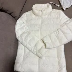 ウルトラライトダウンジャケット　Mサイズ