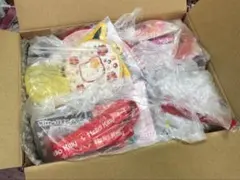 ハローキティ　いちご新聞付録　ショップおまけ プレミアム　等　60サイズいっぱい