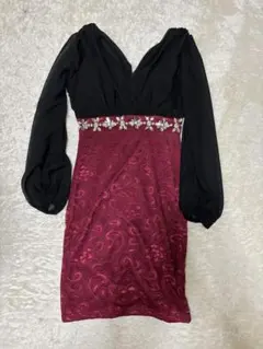 タイトフィットドレス 黒 ワインレッド