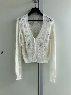 【PHILOSOPHY】クリーム白 小花 刺繍パッチ クロシェ V カーディガン