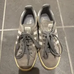 adidas CAMPUS グレー スエード スニーカーのサムネイル
