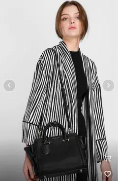CHARLES&KEITH CLASSIC TRAPEZE TOTE BAG 블랙