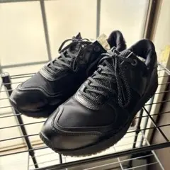 オニツカタイガー「REBILAC RUNNER MP」スニーカー（ブラック）