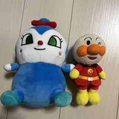 アンパンマンとコキンちゃんのぬいぐるみ