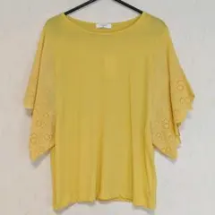 新品未使用✨サマンサモスモス  袖刺繍生地プルオーバー