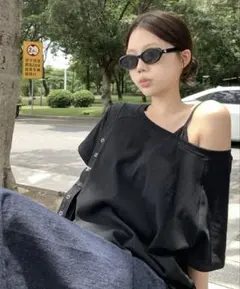 オフショルダー 半袖カットソー ブラック