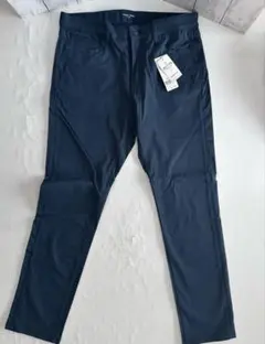 新品未使用　GLOBAL WORK メンズ モーションテックススキニーパンツ