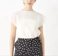 美品 24SS✨️Ballseyポリエステルレーヨンカラミフレンチスリーブブラウスのサムネイル