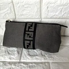 フェンディ ポーチ