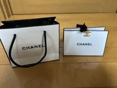 CHANEL ギフトバッグ•ボックスセットチャーム付き