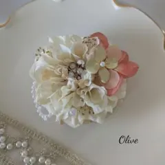 【再販】ダリアのクリームコサージュ 卒業式 入学式 セレモニー ハンドメイド