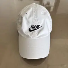 NIKE FREAK キャップ ホワイト 白 ロゴ 刺繍 ナイキ 帽子 スポーツ