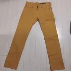 BACK NUMBER ストレートデニム マスタードカラーのサムネイル