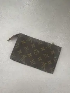 Louis Vuitton モノグラムポーチのサムネイル