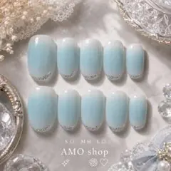 【現品限定】うる艶アイスブルーマグネットラメフレンチネイルチップのサムネイル