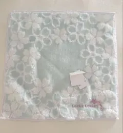 【新品タグ付き】LAURA ASHLEY タオルハンカチ