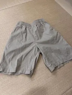 GU ベージュ 半ズボン 150サイズ