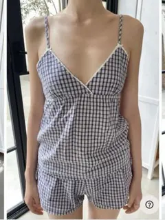 Brandy Melville チェック柄キャミソールのサムネイル