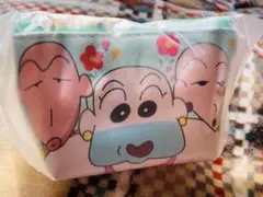 クレヨンしんちゃん たまゆらブラザーズ 三角ミニポーチのサムネイル