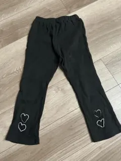 アプレレクール　ハート刺繍 フレアパンツ 黒 120