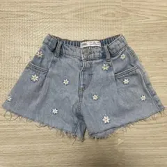 ZARA 花柄刺繍 デニムハーフパンツ 3歳　98cm
