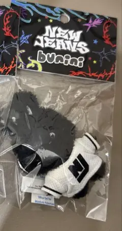 2025年最新】newjeans キーリングの人気アイテム - メルカリ