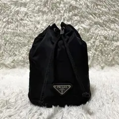 2026年最新】プラダ 巾着ポーチの人気アイテム - メルカリ